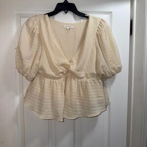 Free the Roses Cream Puff-Sleeve Twist Peplum Blouse